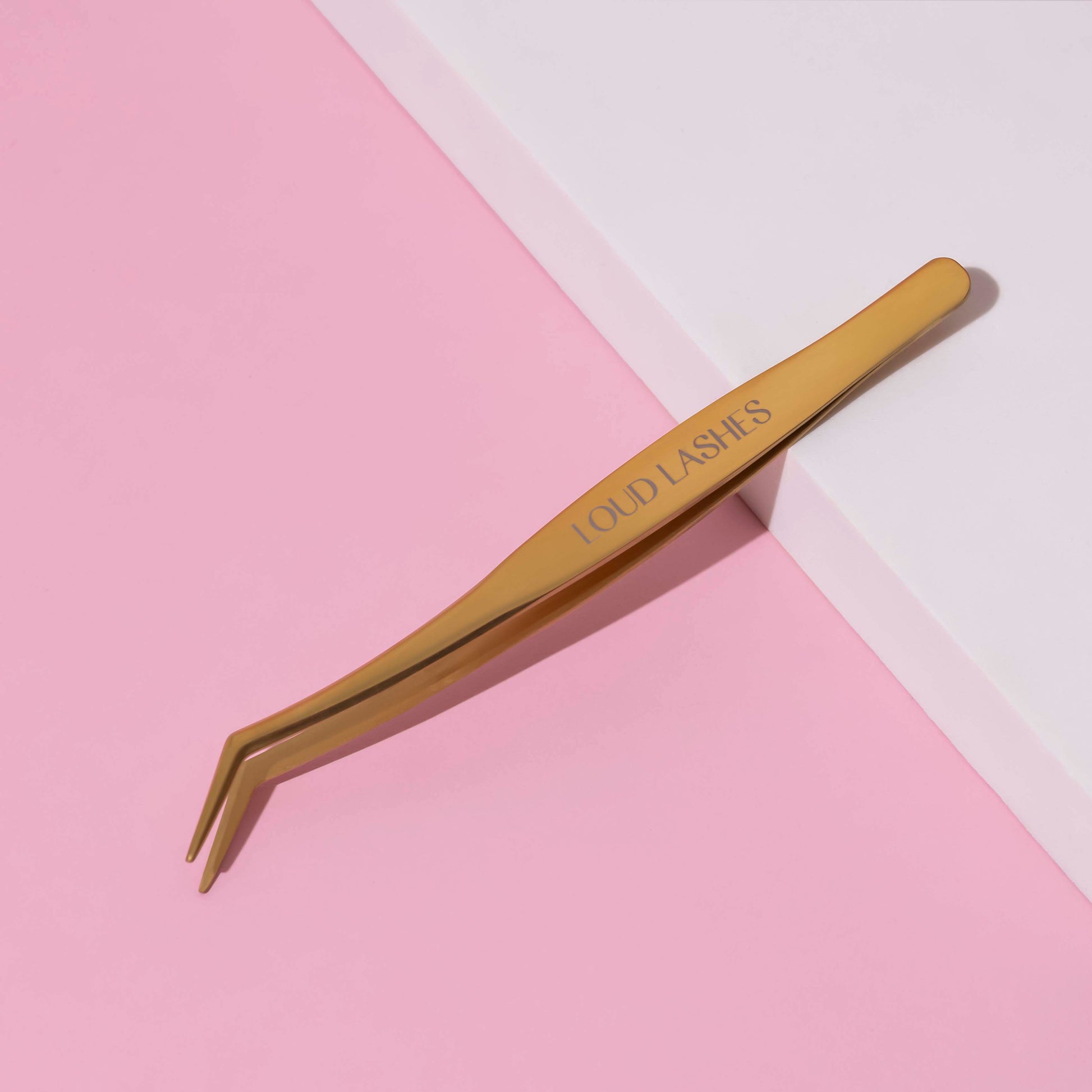 False Eyelash Applicator | False Eyelash Tweezers | Loud Lashes
